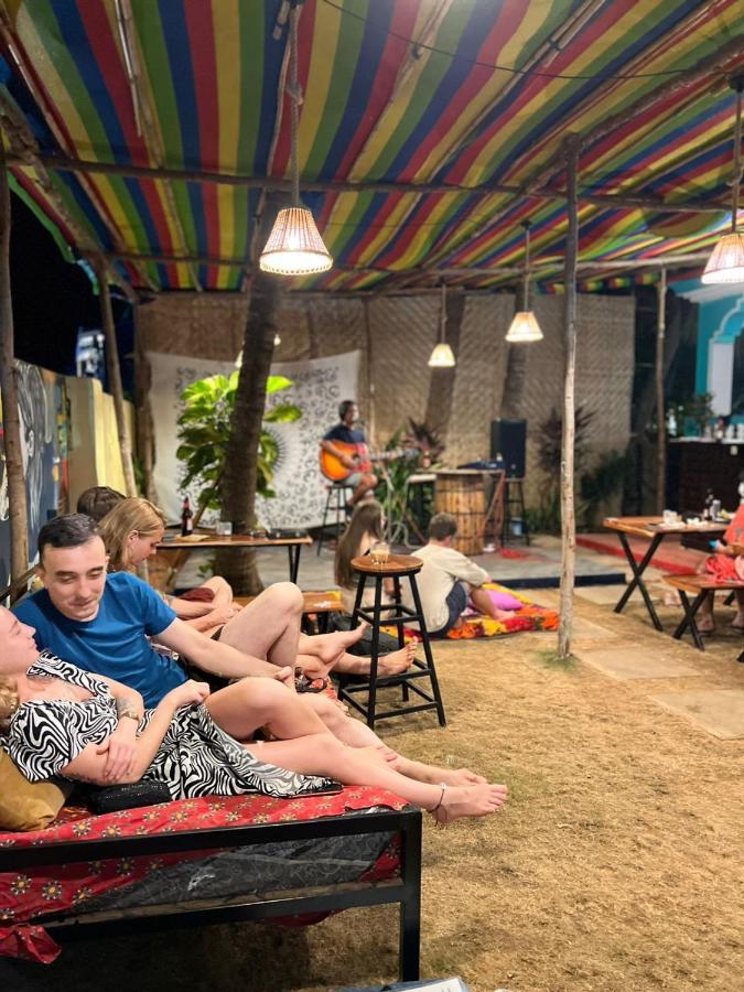 Spirithouse Hostel アランボル エクステリア 写真
